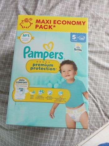 Pampers premium protection taille 5 Neuf jamais ouvert 