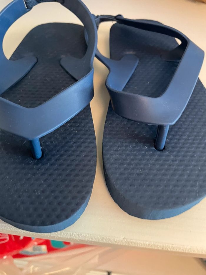 Tongs bleues marine - photo numéro 2