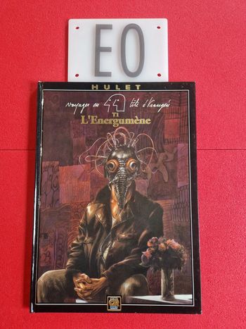 Bd voyages en tête étrangère 1,EO