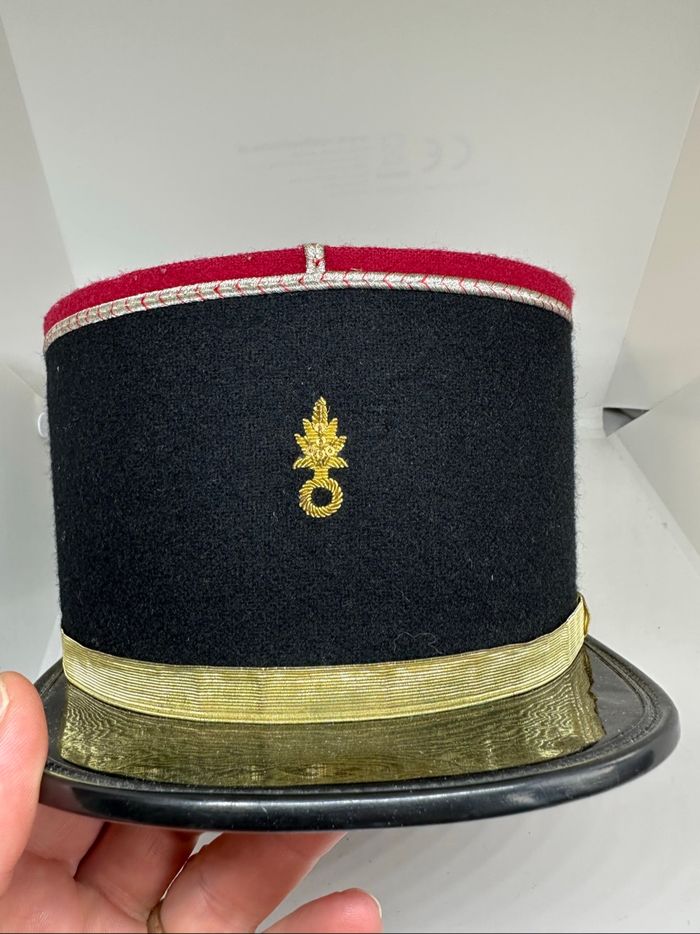Képi Militaire Légion Étrangère Adjudant Avec Fourreaux D’épaule / Militaria - photo numéro 2