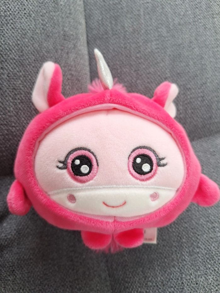 Beau rose licorne Lilly Squishimals