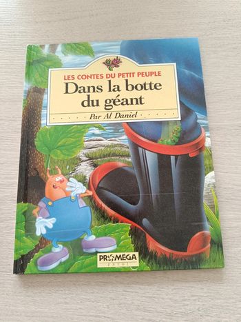 Livre dans la botte du geant