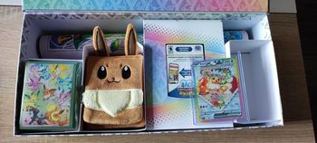 Coffret super premium SPC Pokémon EV8.5 sans booster - tapis + sleeve + range-deck + carte promo ( Évolution Prismatique EV08.5 )
