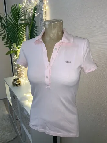 Très beau tee shirt polo rose clair femme
