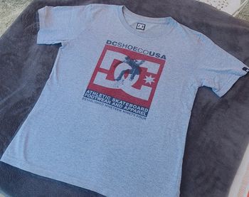 Tee-shirt DC SChoes 12 ans