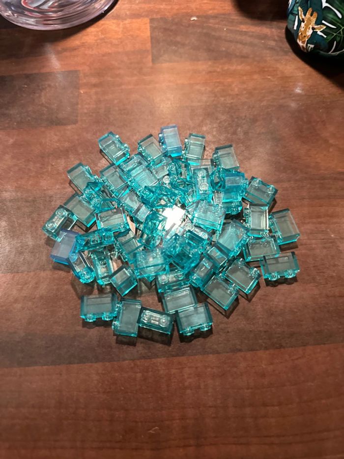 50 Brick Lego 1x2 without Bottom tube ref 3065 couleur Glitter trans Light blue