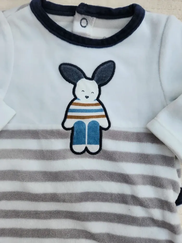 Pyjama - photo numéro 2
