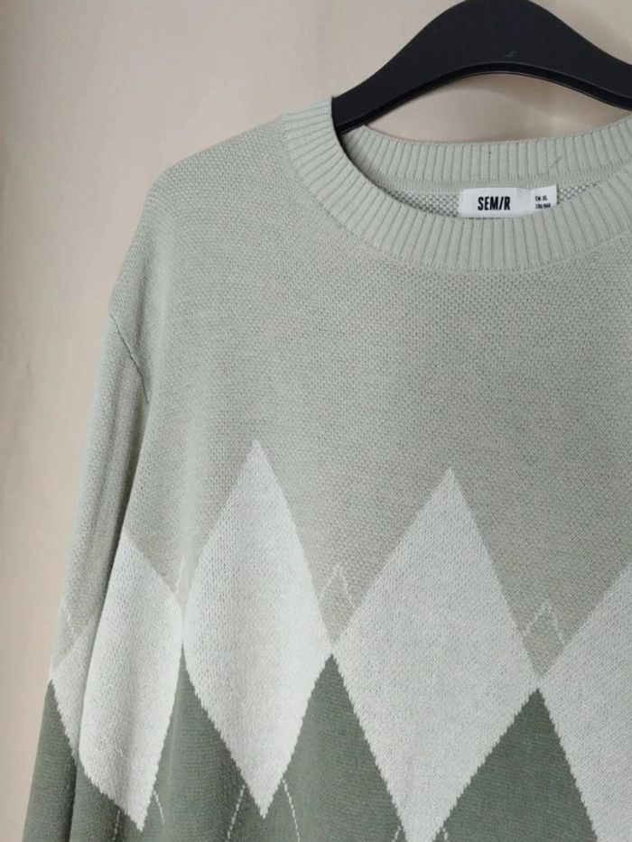 Pull rose de cou vert - photo numéro 2