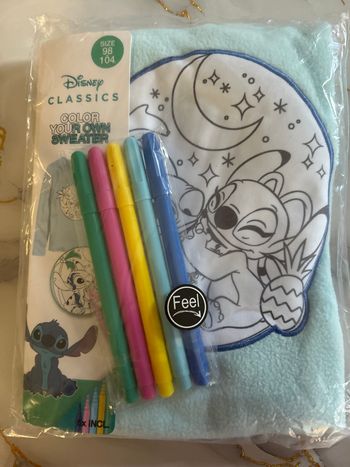 Pull stich à colorier 3/4 ans