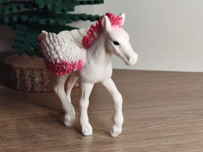 Schleich Figurine imaginaire Bayala Jeune Pégase - photo numéro 2
