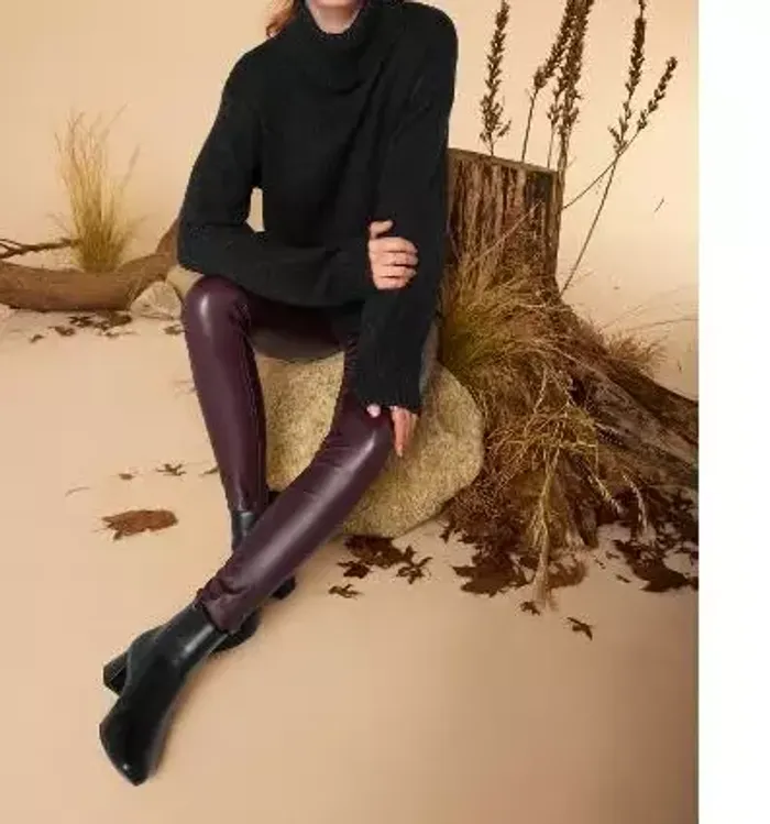 Jean femme slim Bordeau en simili cuir T42 NEUF - photo numéro 4