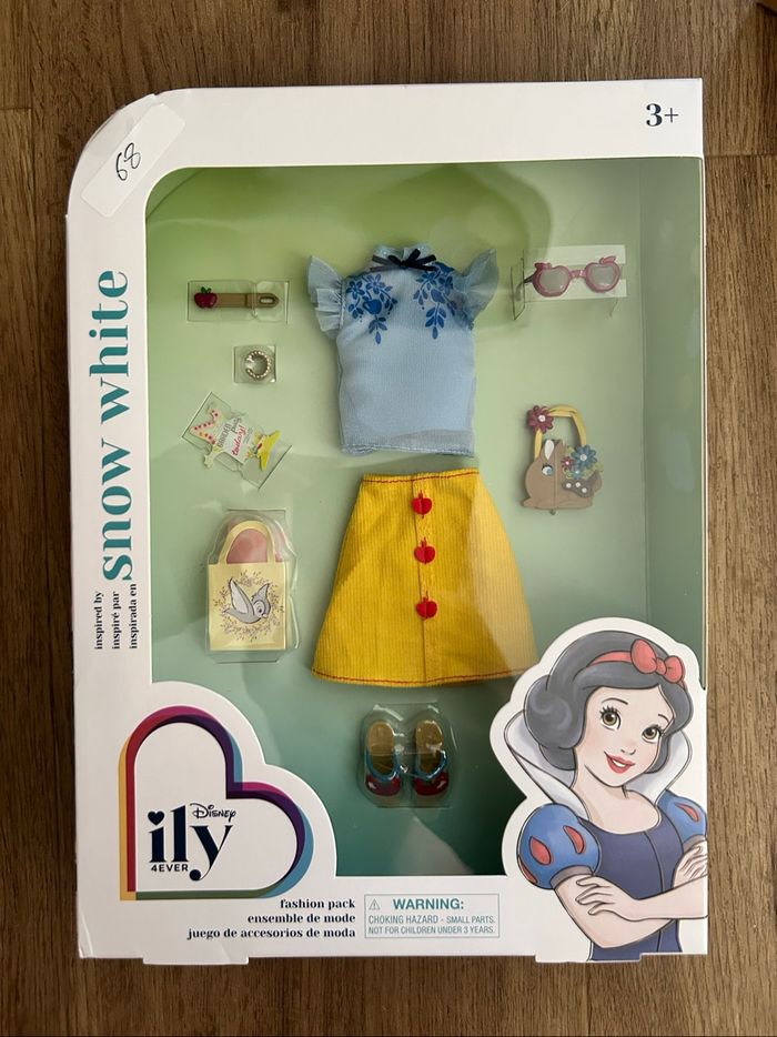Vêtements Blanche Neige Disney Ily
