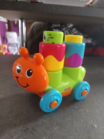 Chenille à roulettes 