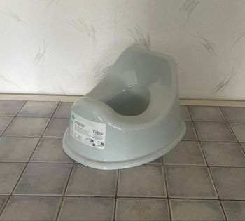 Pot de propreté bébé 