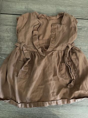Adorable robe marron 24 mois