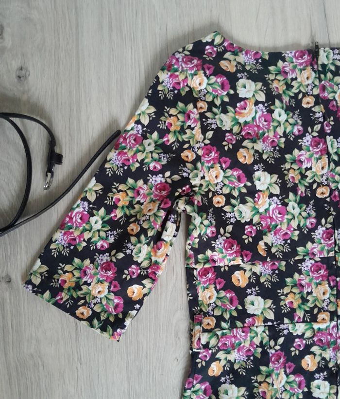 Robe Lindy Bop t.38 fleurie et ceinture - photo numéro 10