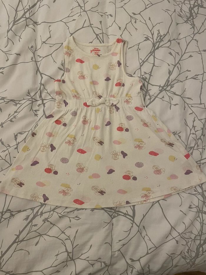 Robe Minnie en 4 ans
