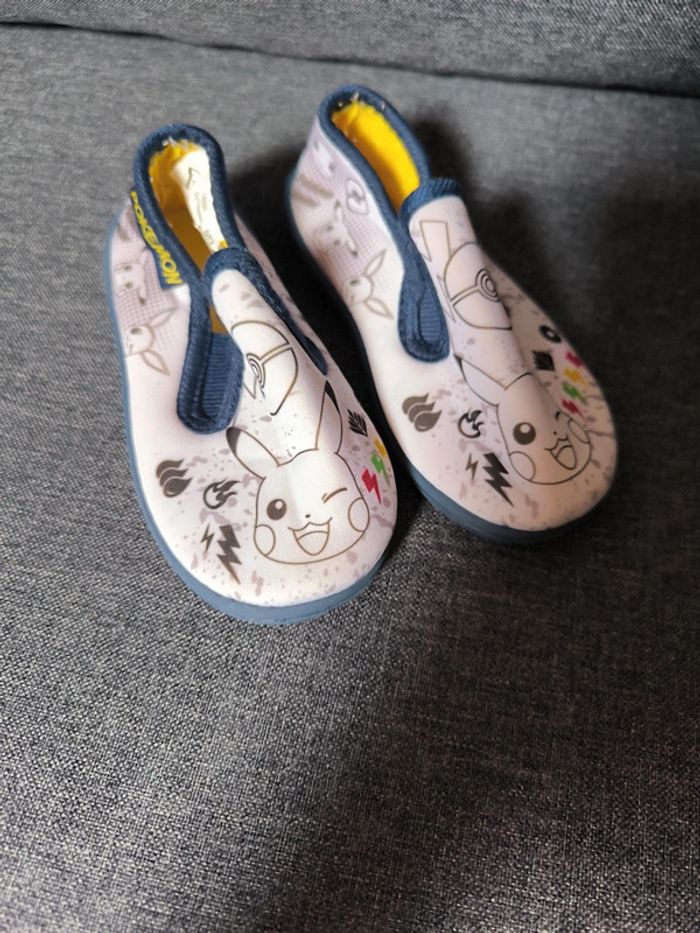 Chausson pokemon à colorier taille 25 - photo numéro 2