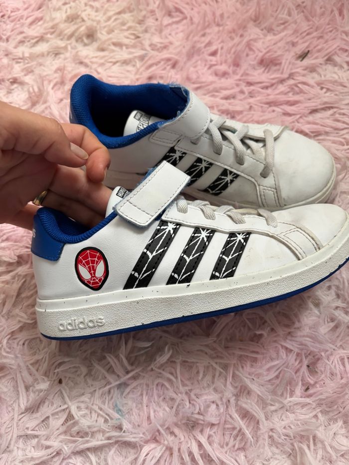 Adidas garçon 31 - photo numéro 2