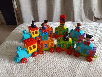 Lot 2 trains lego duplo