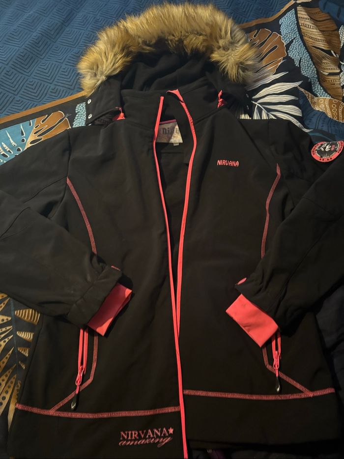 Manteau nirvâna - photo numéro 2