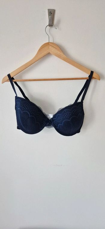 Soutien-gorge 100C