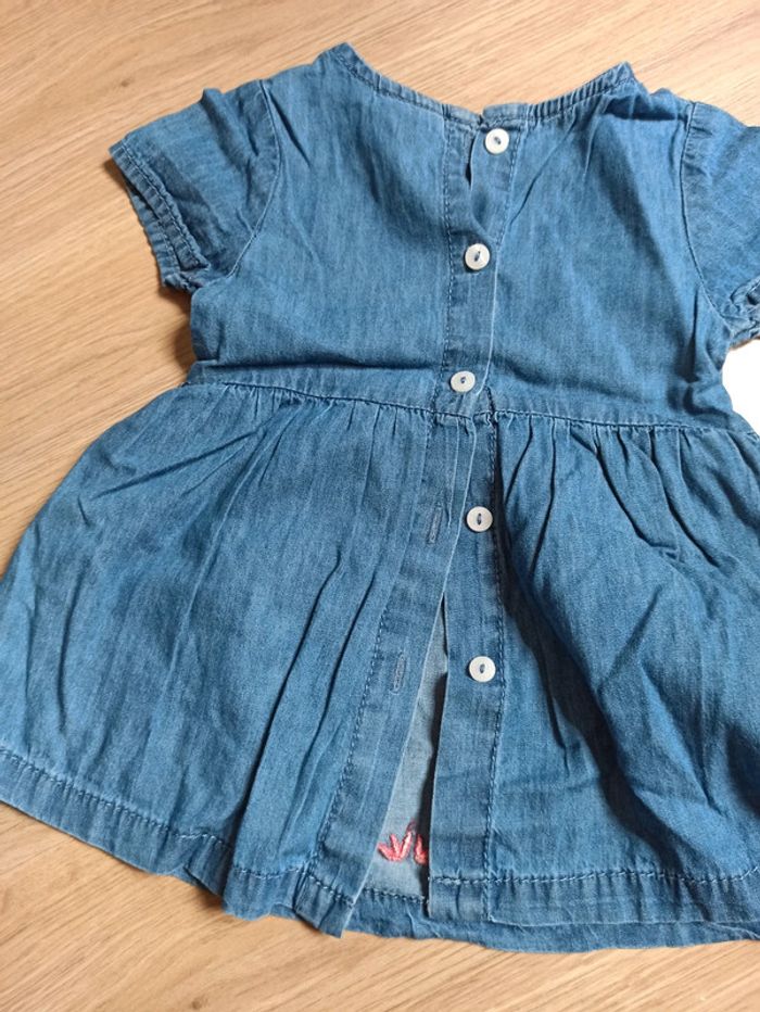 Robe 6 mois - photo numéro 4