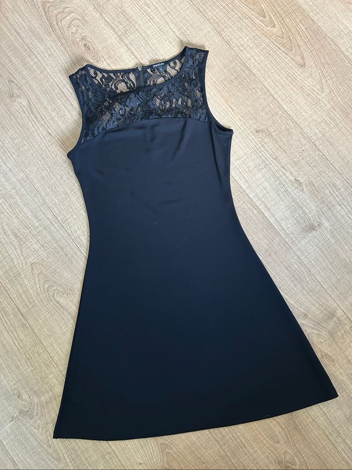 Robe noire sans manches avec dentelle Morgan taille S excellent état - photo numéro 7