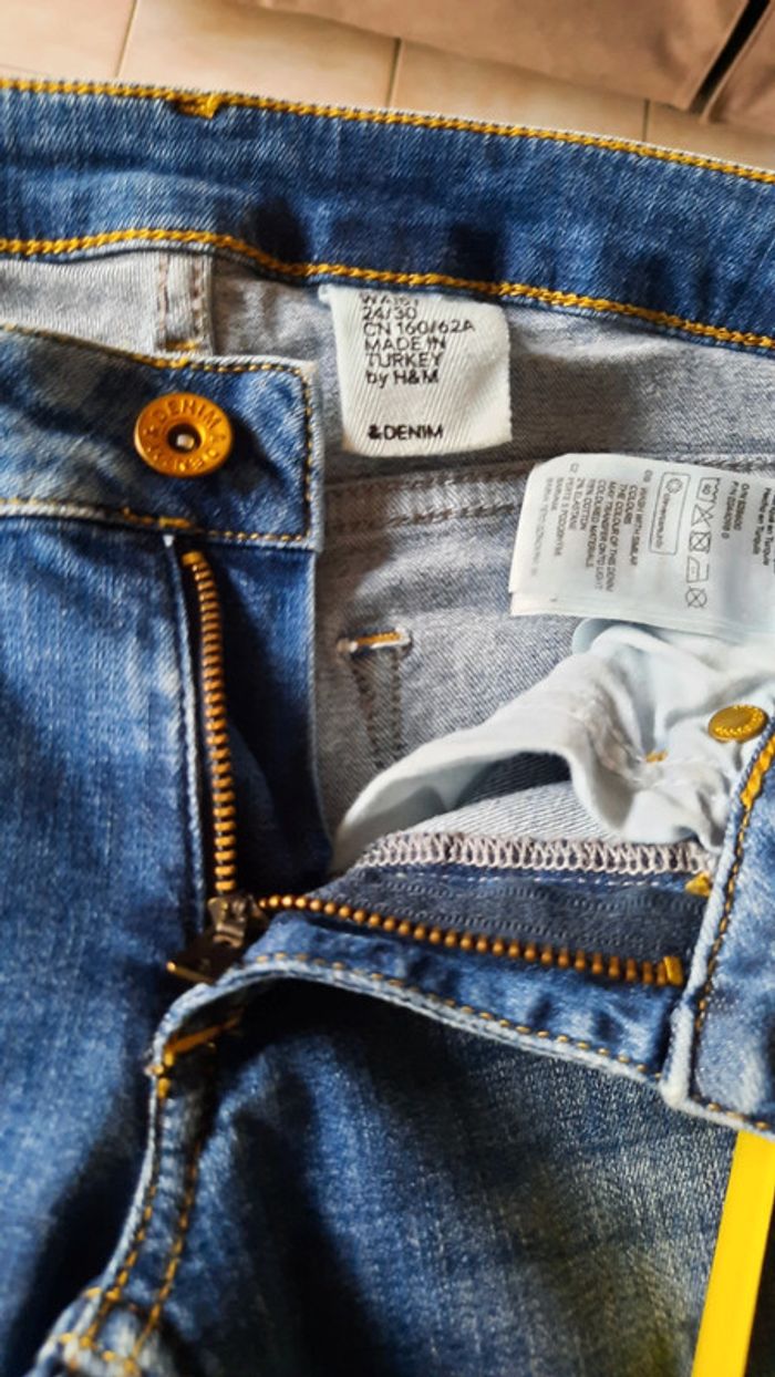 Jean bleu H&M taille 32 - photo numéro 3
