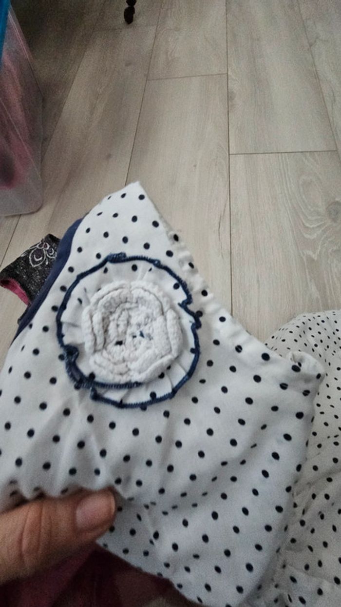 Lot de 4 robes et salopette été taille 5 ans - photo numéro 9