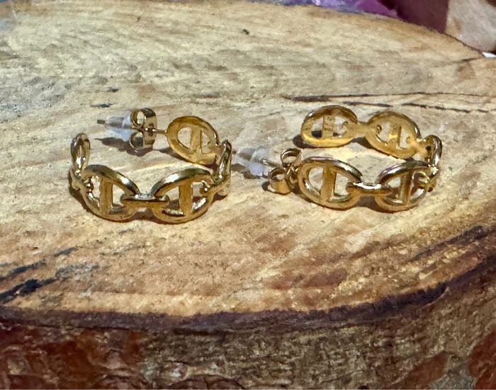 Boucles d’oreilles créoles moyennes maillons farandoles cd acier inoxydable or - photo numéro 4