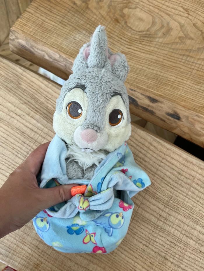 Peluche panpan Disney store lapin bleu bébé lange - photo numéro 2