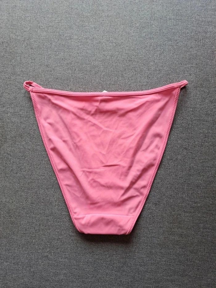 Maillot de bain / bikini rose en L - photo numéro 3