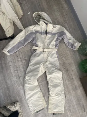 Combinaison de ski