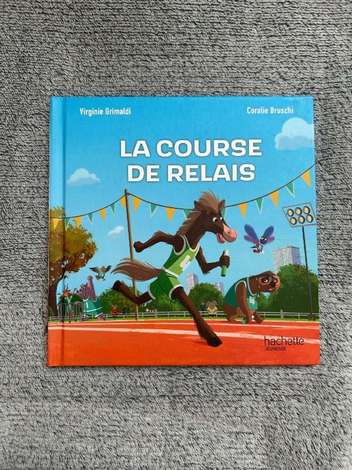 Livre McDo « La course de relais » Collection « Esprit sportif » 2024