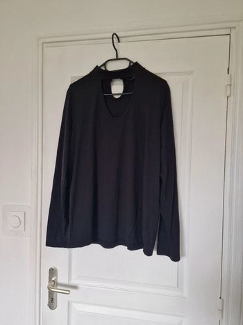 T shirt noir manches longues