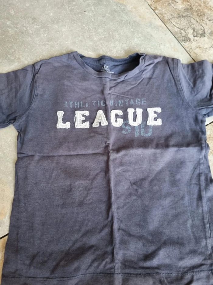 T shirt 5 ans - photo numéro 2