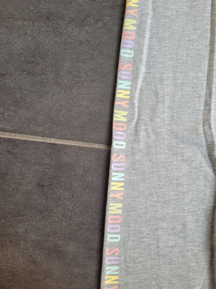 Legging de sport neuf - photo numéro 2