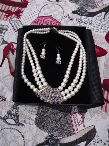 Collier "Princesse des Milles et une Nuits" perles cristal blanc