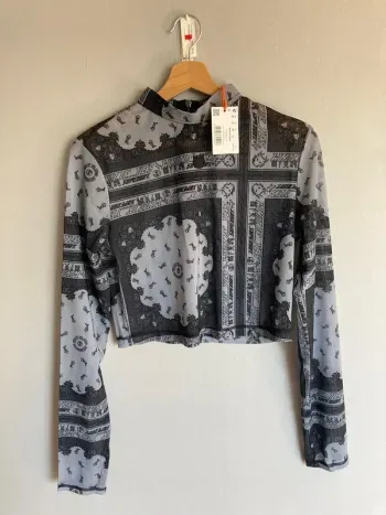 T-shirt manches longues Superdry Yama-No-Kami – Taille M – Neuf avec étiquette