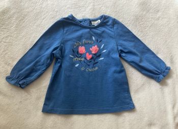 Tee-shirt manches longues imprimé et brodé fleurs taille 6 mois