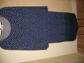 ROBE ML BLEU MARINE A MOTIFS "CACHE CACHE" - TAILLE 42 - n°08
