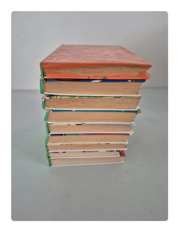 9 livres bibliothèque verte pour 2 euros - photo numéro 2