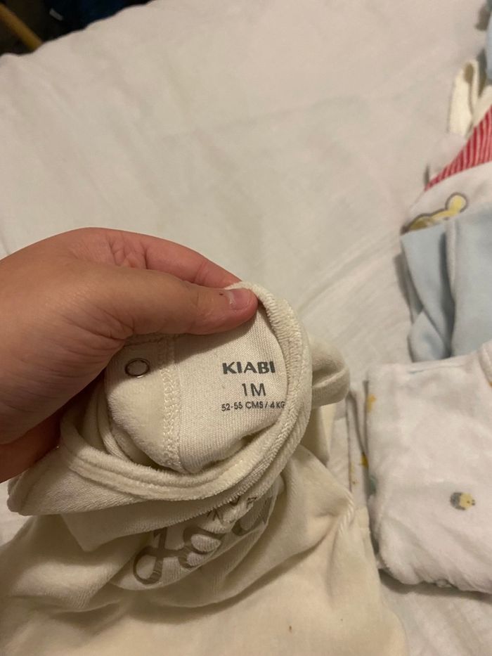 Lot pyjama hiver 0-1mois - photo numéro 8