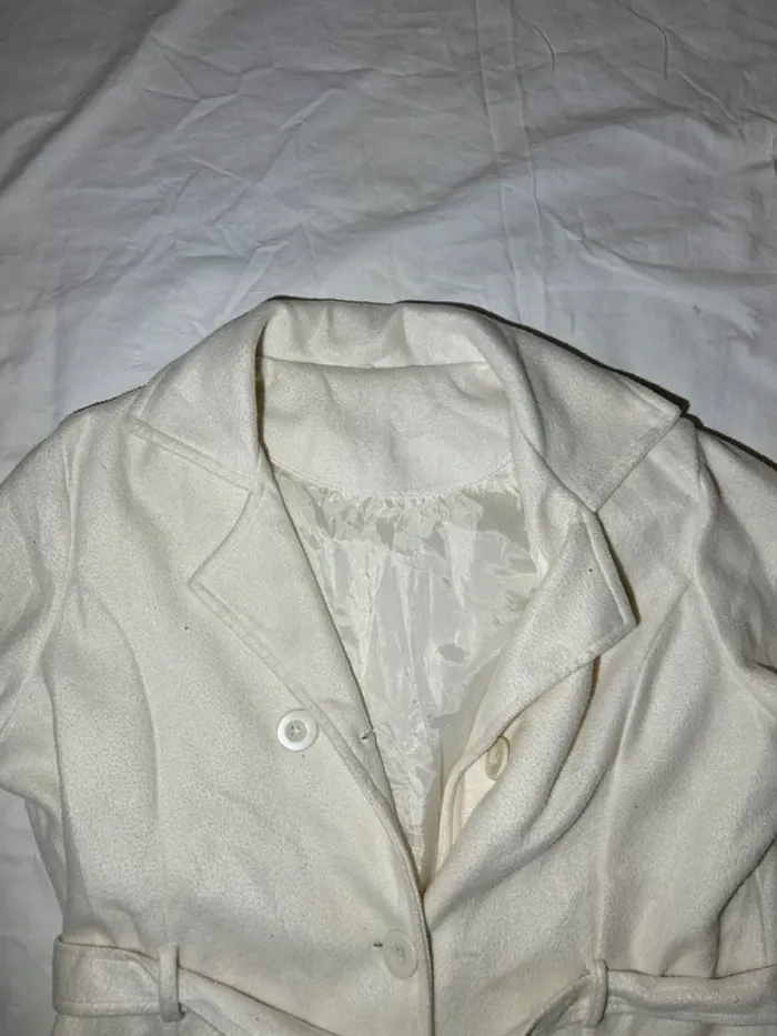 Veste blanche - photo numéro 7