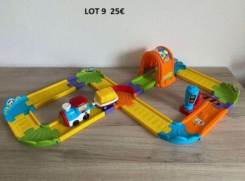 1er âge Vtech Tut tut bolide circuit Tchou-tchou Romain le p'tit Train
