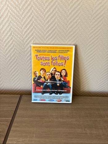 DVD toutes les filles sont folles