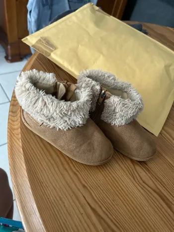 Chaussons isotoner 25