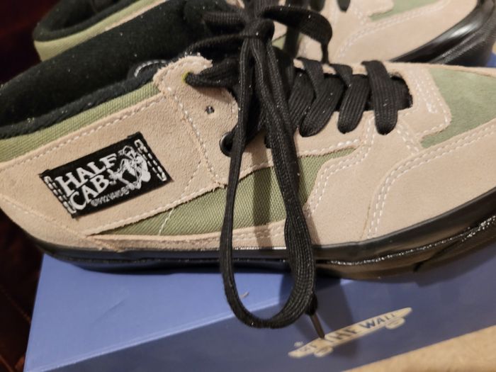 basket vans t40,5 neuf (40e) - photo numéro 3