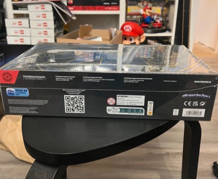 Coffret Premium UPC Dracaufeu Pokémon ME02 Méga-Évolution – Flammes Fantasmagoriques - photo numéro 4